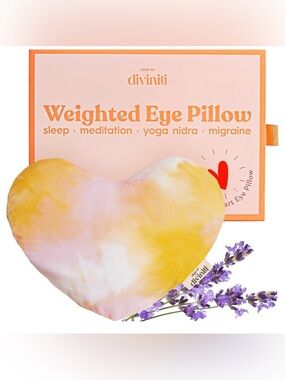 DROP OF DIVINITI Heart Weighted Eye Mask